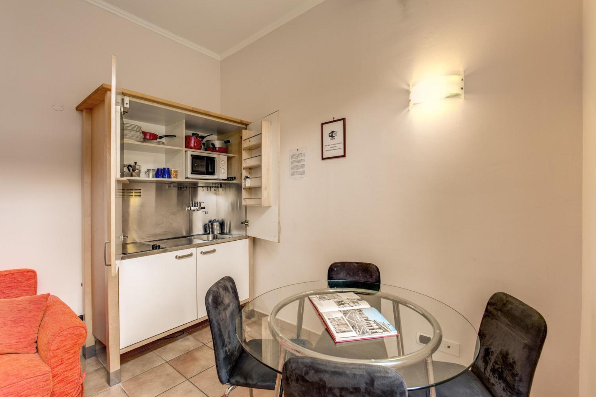 Appartement Apollo Colosseo *
