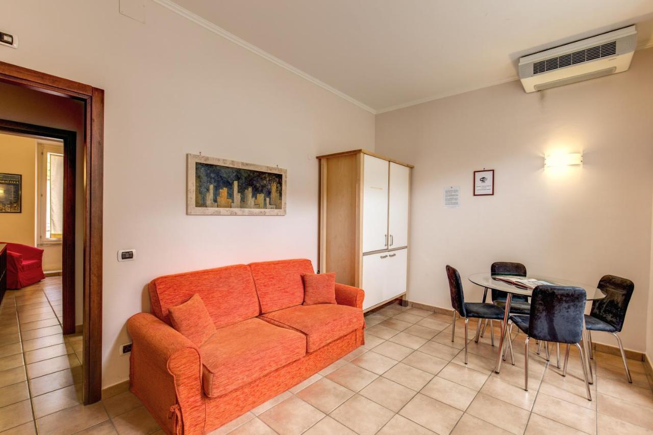 Apollo Colosseo Appartement *